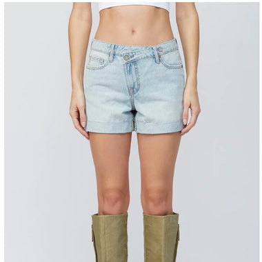 Hidden 4” light blue crossover mom short