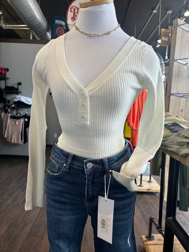 Lili Sidonio off white knit button bodysuit