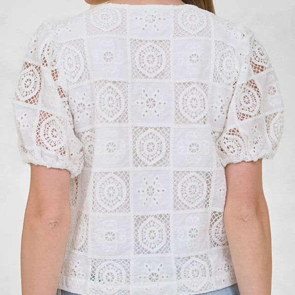 Zoe & Claire Embroidered Eyelet Button Top – Graif Clothing