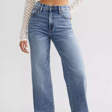 Hidden Logan Dad Jean - Medium Wash