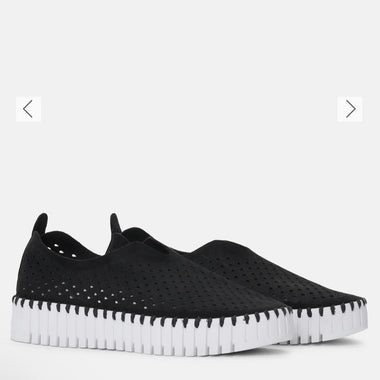 Ilse Jacobsen Black Platform